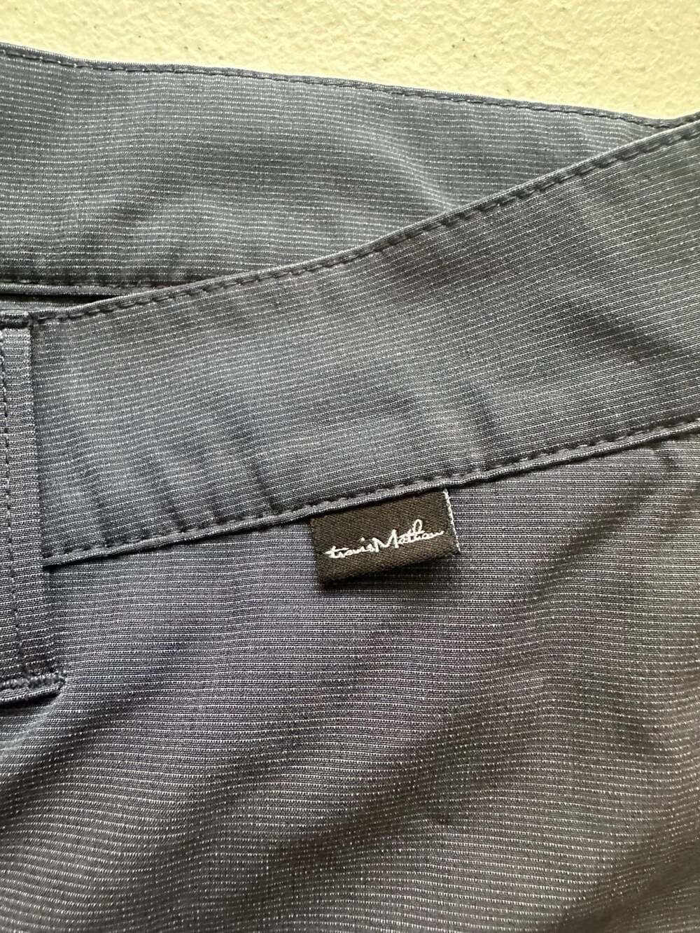 TravisMathew Golf Shorts Men’s Size 38 Navy Blue Performance Stretch Casual Flat - Picture 3 of 9